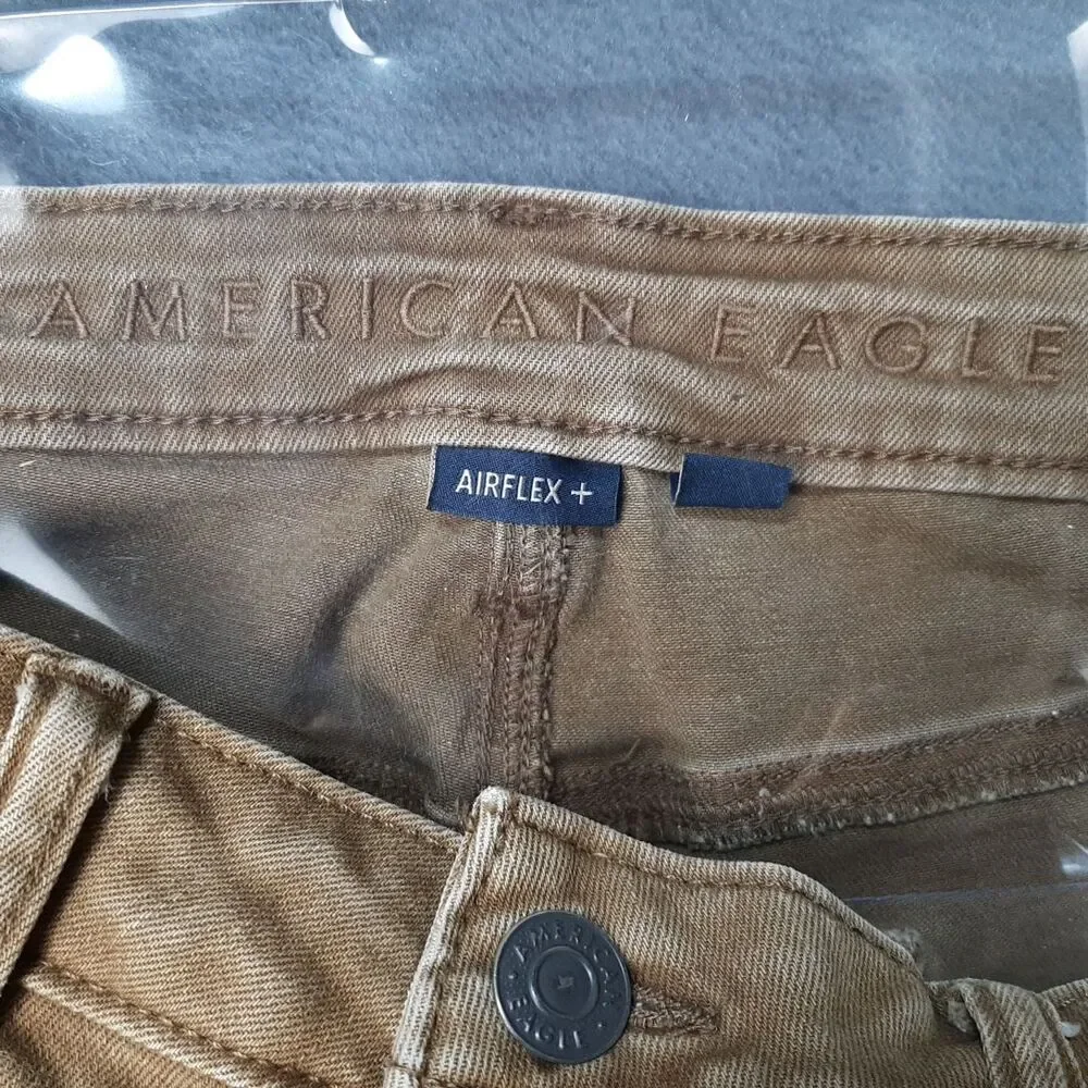 American Eagle Jeans Mens 32x30 Brown Tan Denim AirFlex Preppy Faded Whiskering